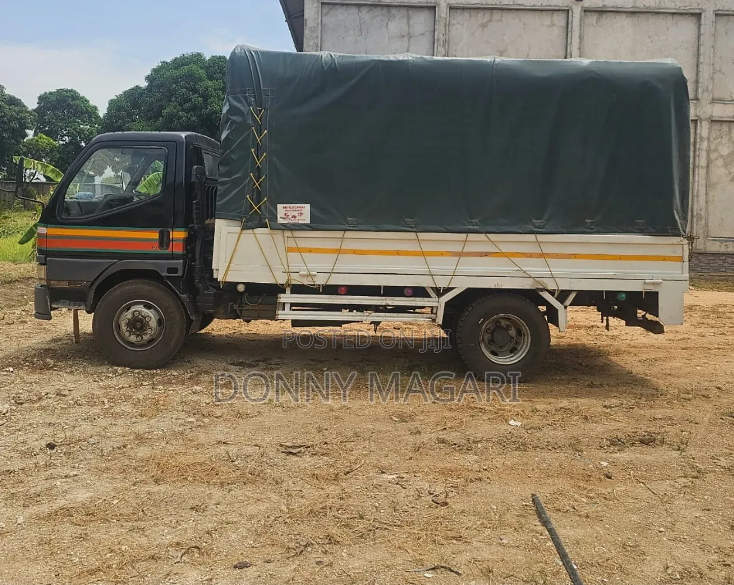 Mitsubishi Canter 2004 Green