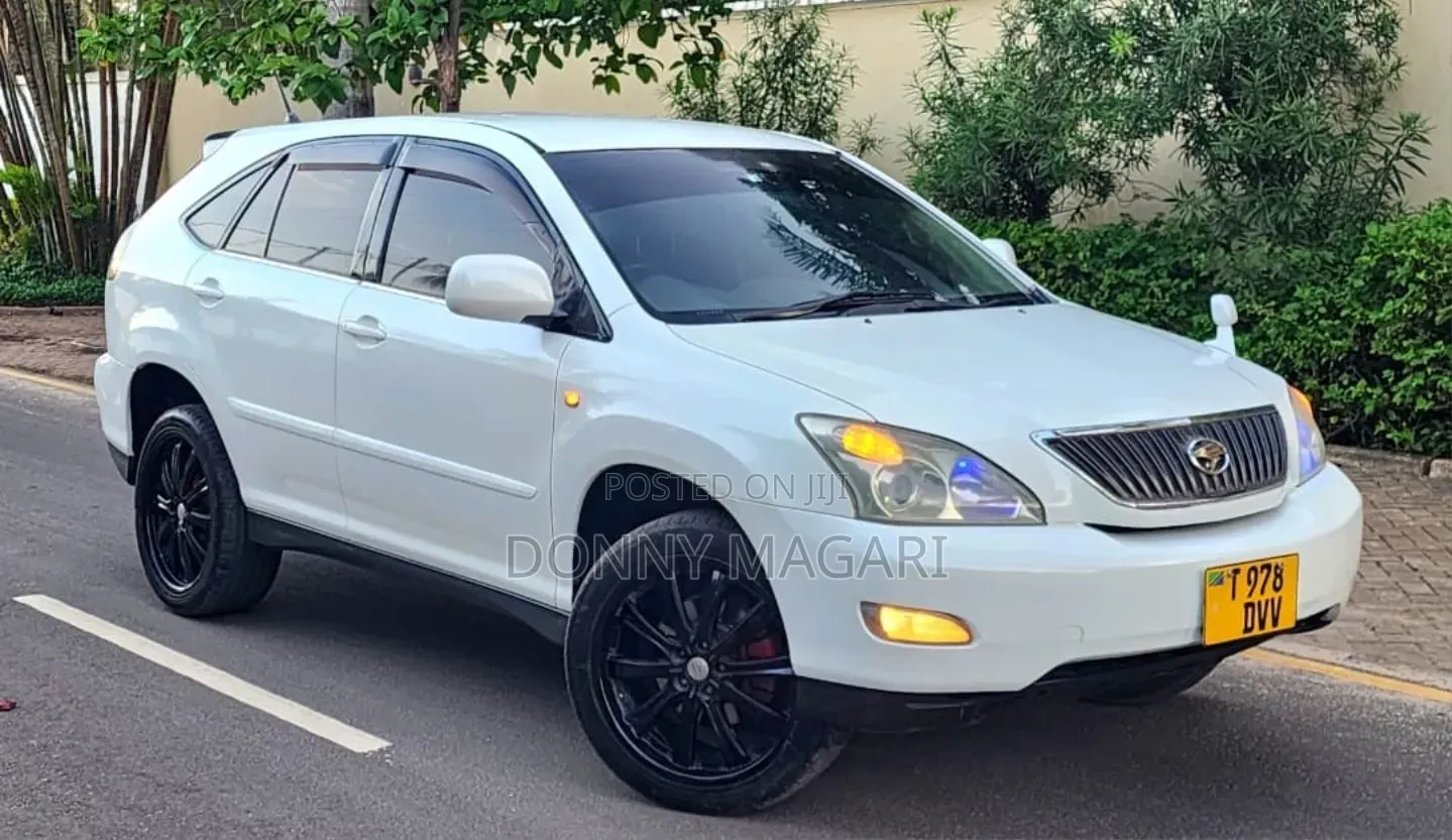 Toyota Harrier 2006 White