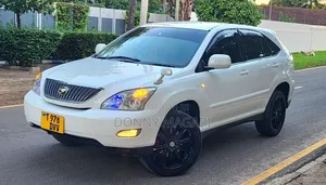 Toyota Harrier 2006 White