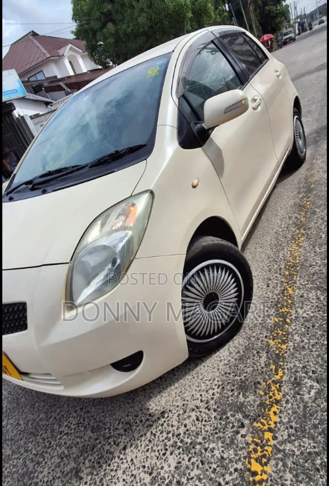 Toyota Vitz 2006 White