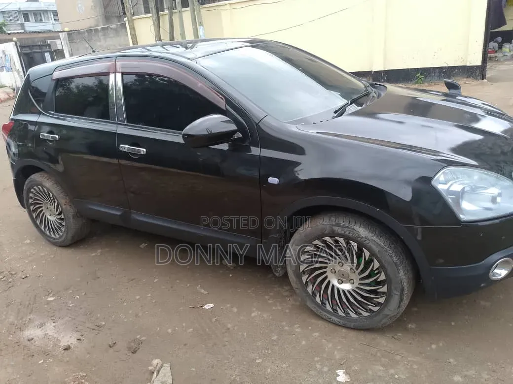 Nissan Dualis 2008 Black