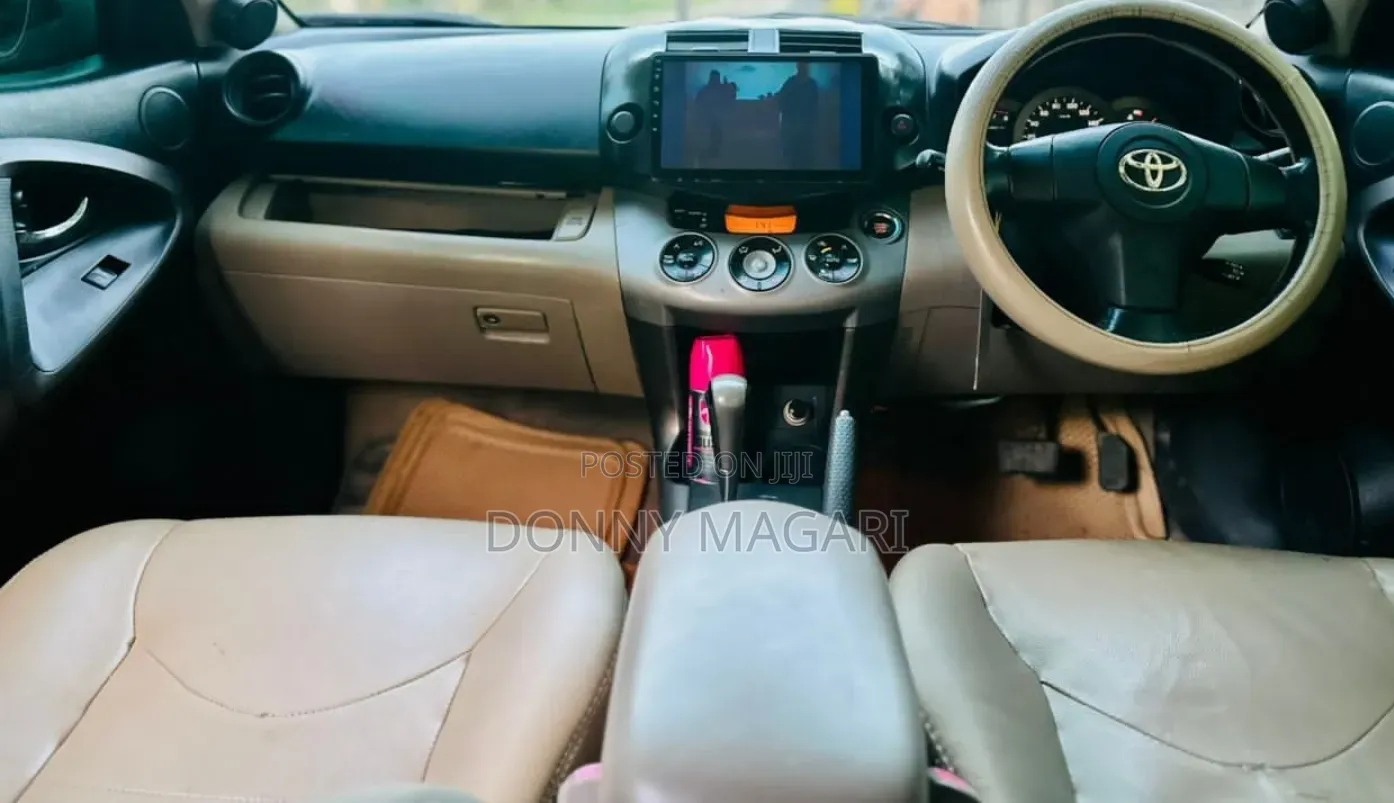 Toyota Vanguard 2009 Gray