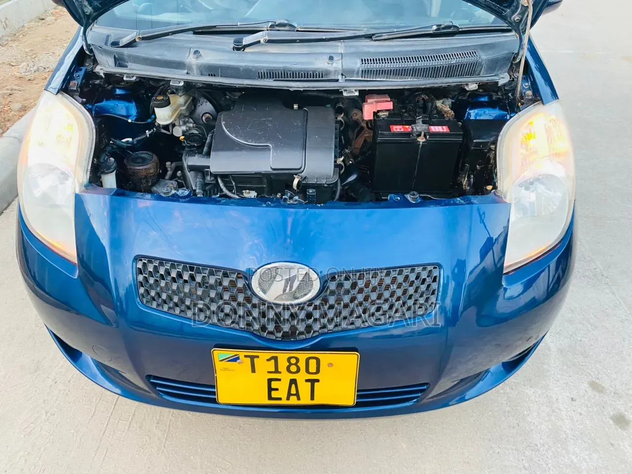 Toyota Vitz 2006 Blue