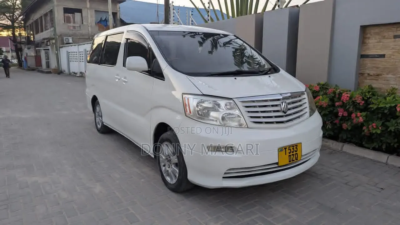 Toyota Alphard 2004 White