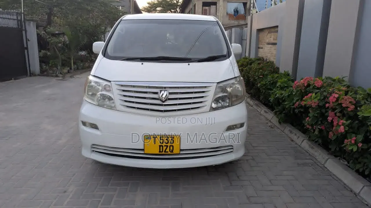 Toyota Alphard 2004 White