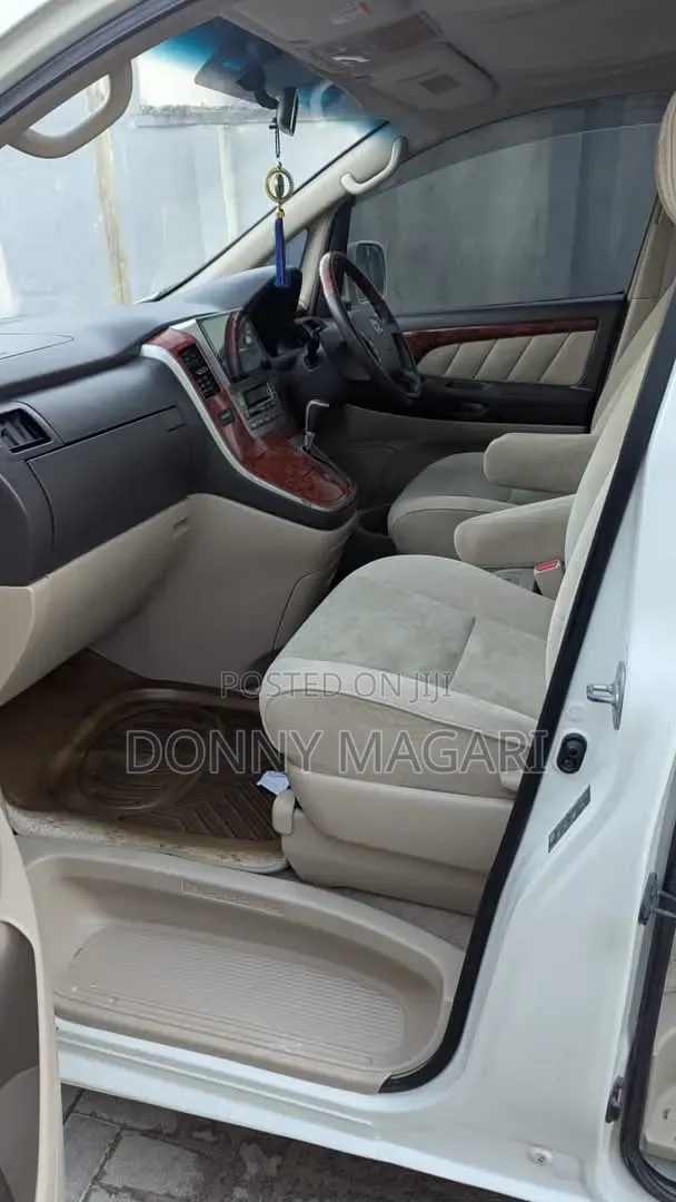 Toyota Alphard 2004 White