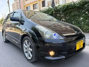 Toyota Wish 2004 Black