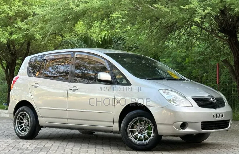 Toyota Corolla Spacio 2002 Beige