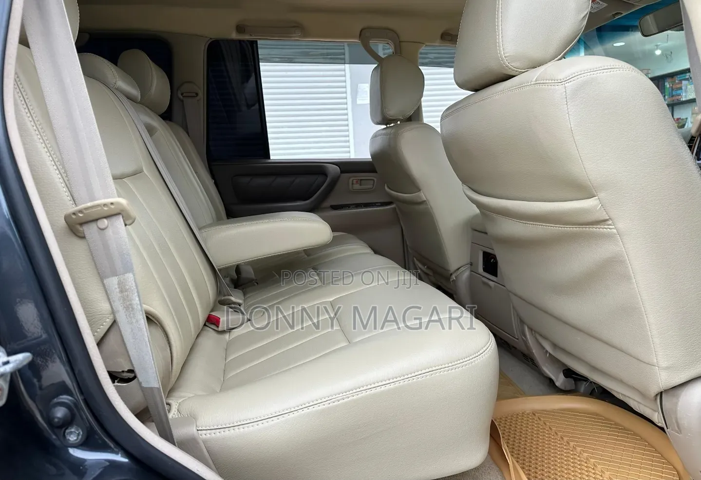 Toyota Land Cruiser 2005 Black