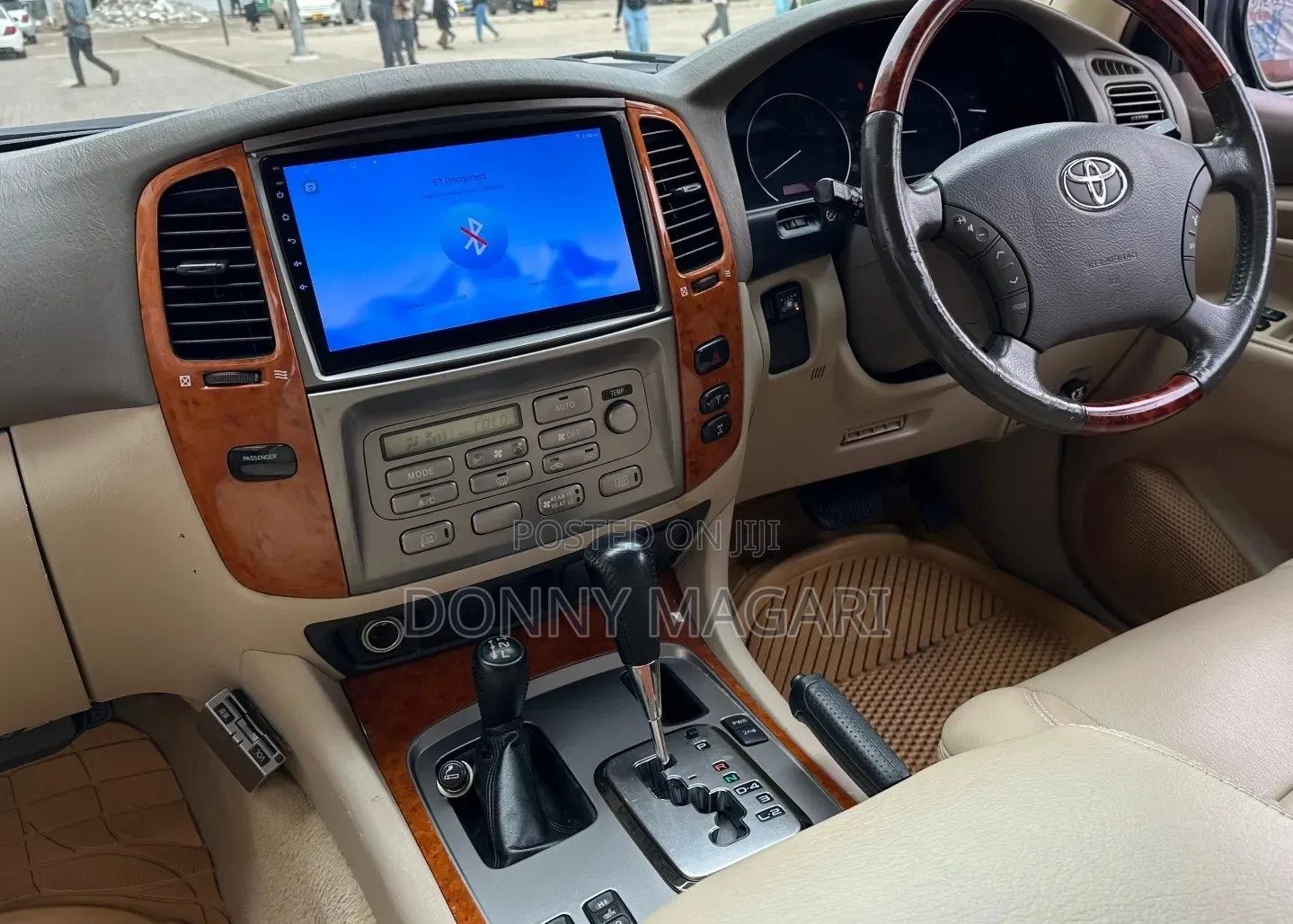 Toyota Land Cruiser 2005 Black