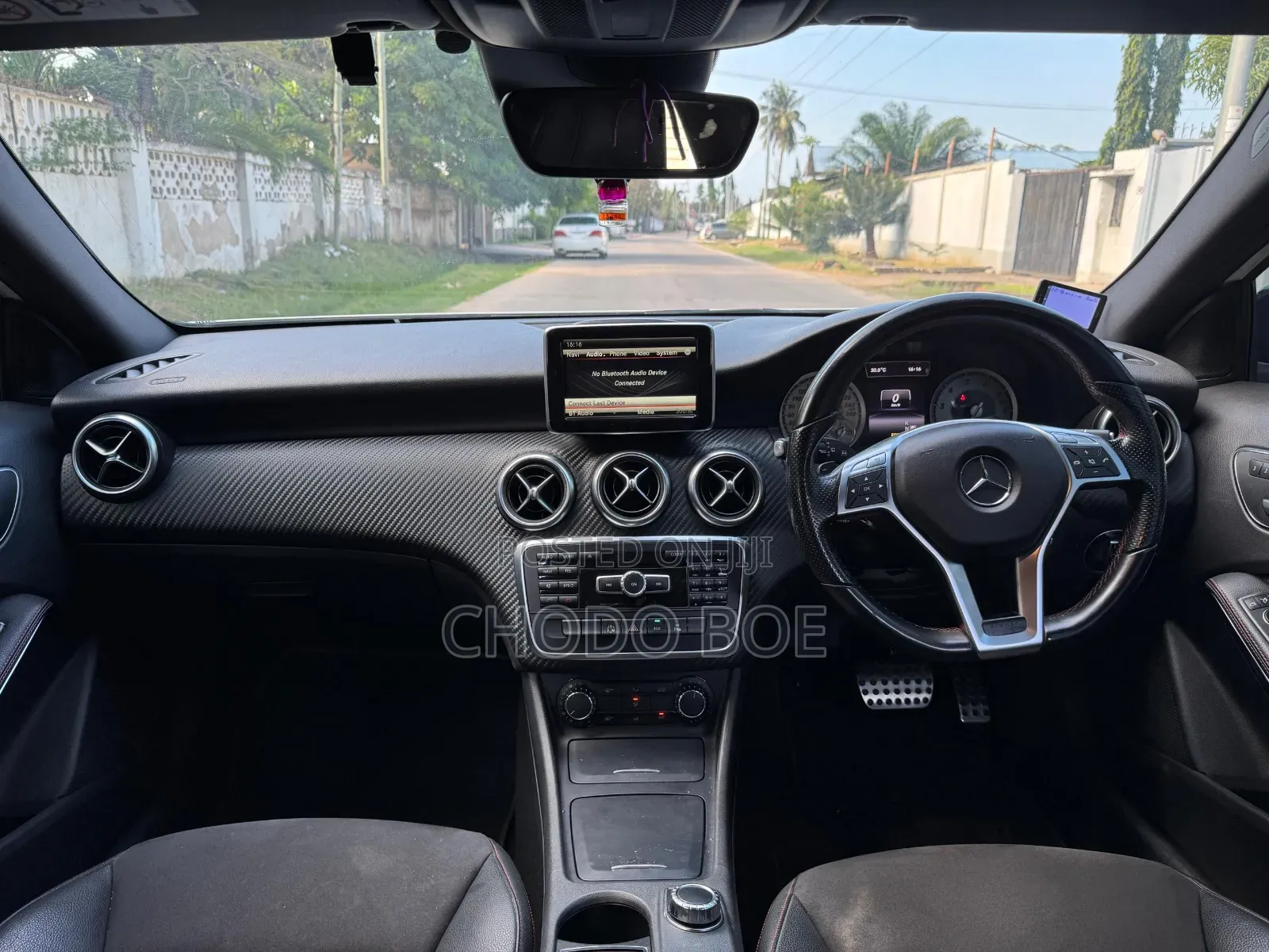 Mercedes-Benz A-Class 2014 White