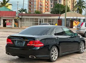 Toyota Crown 2009 Black