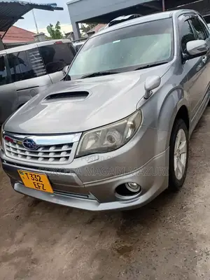 Subaru Forester 2014 Silver