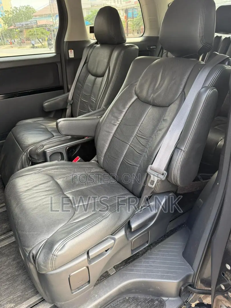 Toyota Alphard 2009 Black