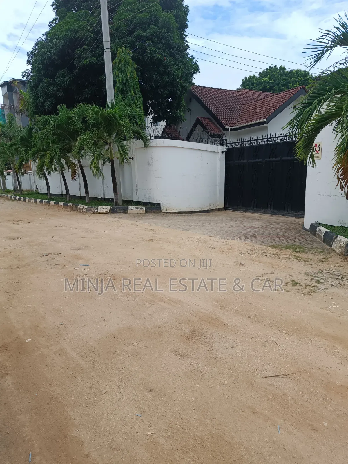 4bdrm House in Masaki for sale