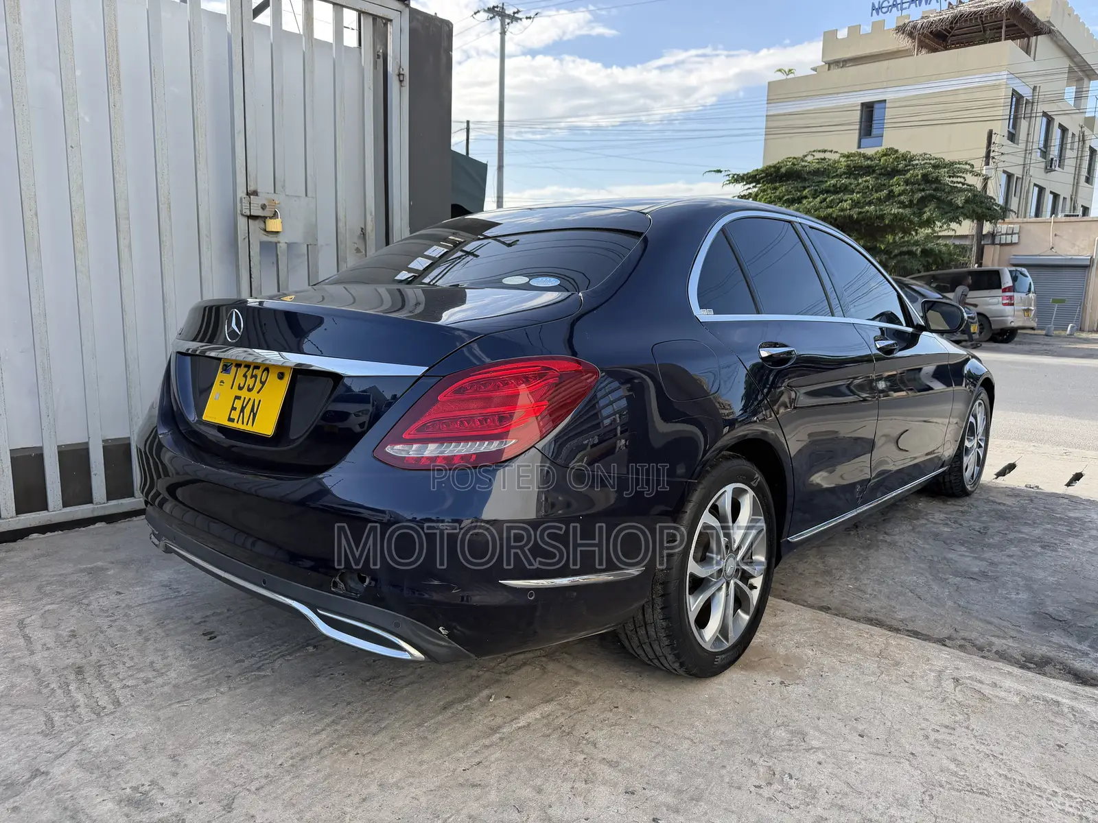 Mercedes-Benz C-Class C 200 (C204) 2014 Blue