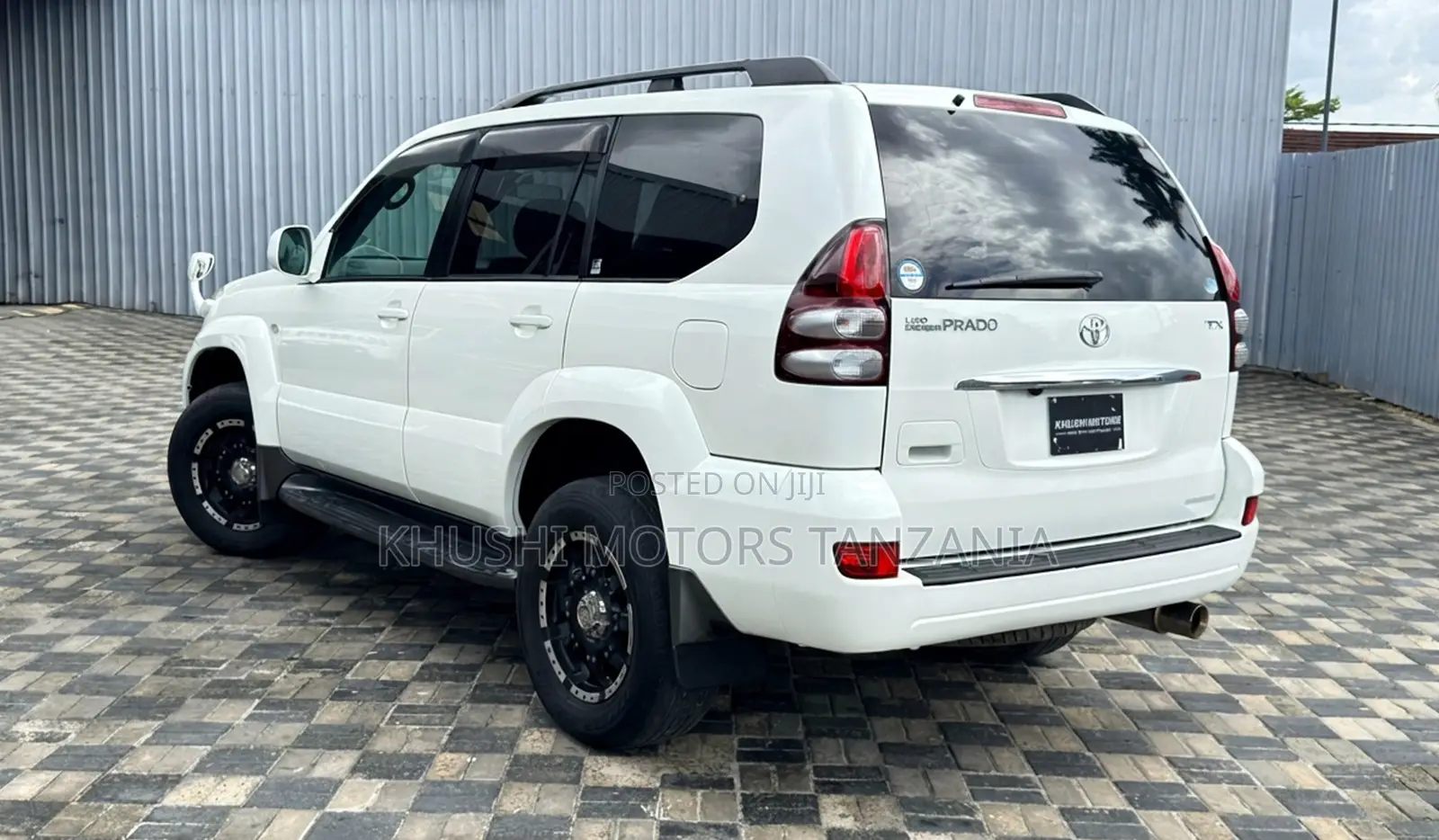 Toyota Land Cruiser Prado 2008 White