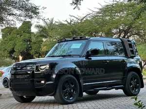 Land Rover Defender 2023 Black