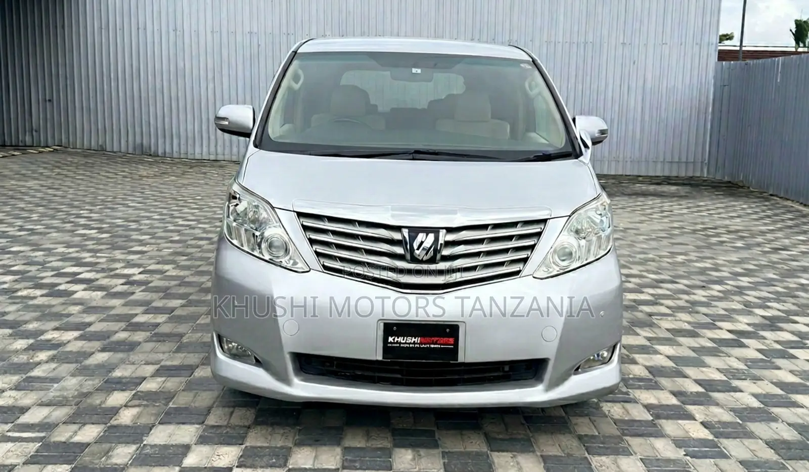 Toyota Alphard 2009 Silver