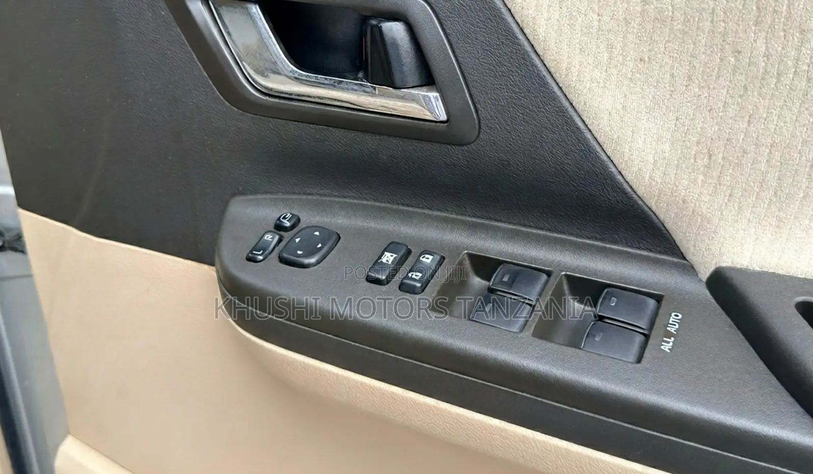 Toyota Alphard 2009 Silver