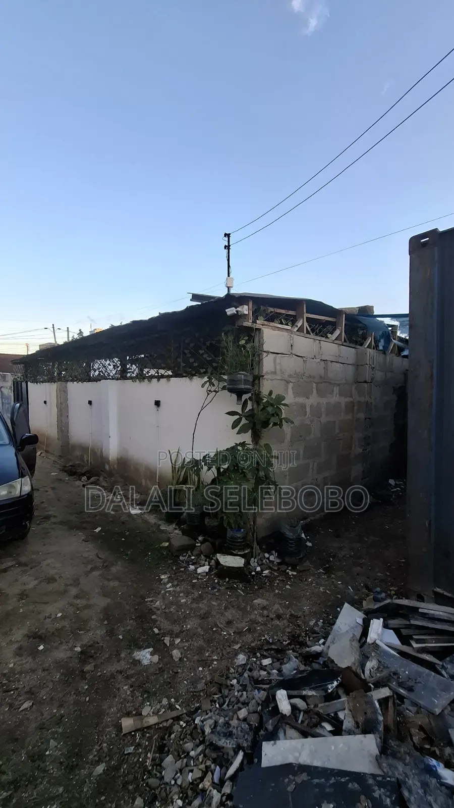6bdrm Bungalow in Mikocheni B for sale