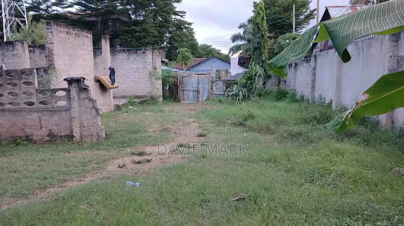 Plot for Sale