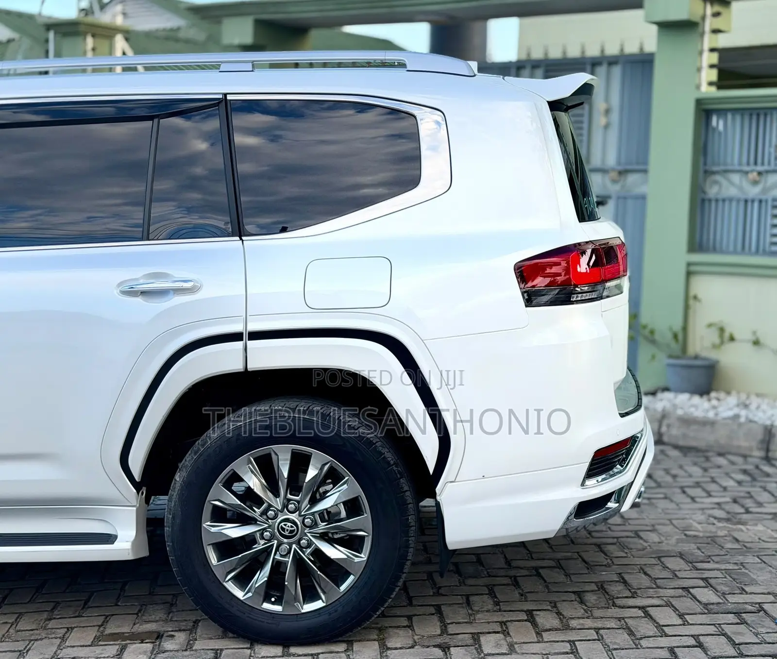 New Toyota Land Cruiser 2025 White