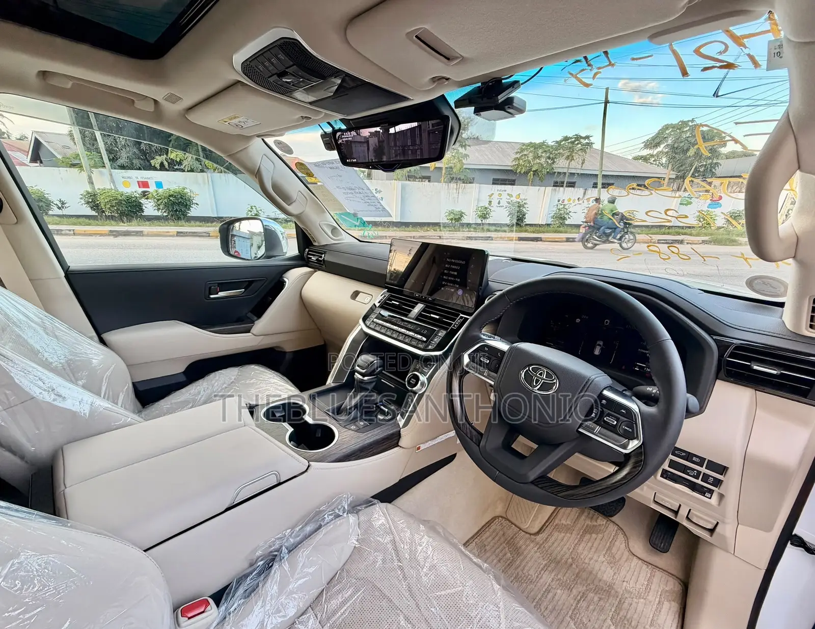New Toyota Land Cruiser 2025 White