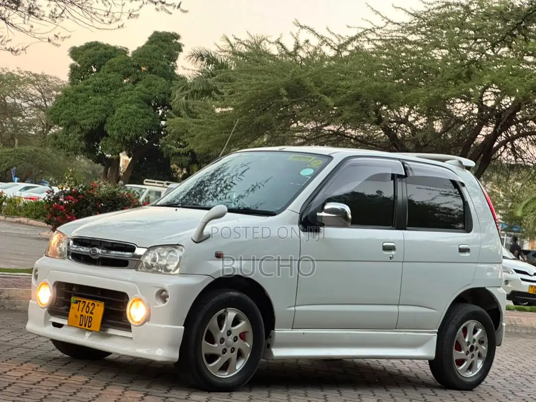 Daihatsu Terios Automatic 2003 White