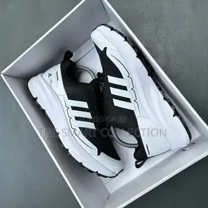 Original Adidas Sneakers 