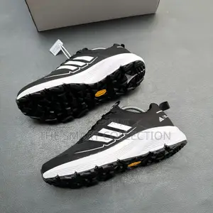 Original Adidas Sneakers 