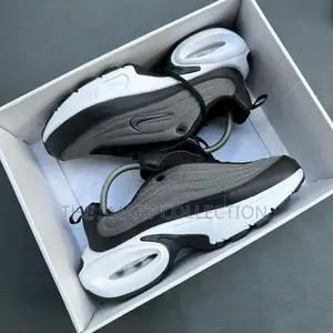 Nike Portal Sneaker 