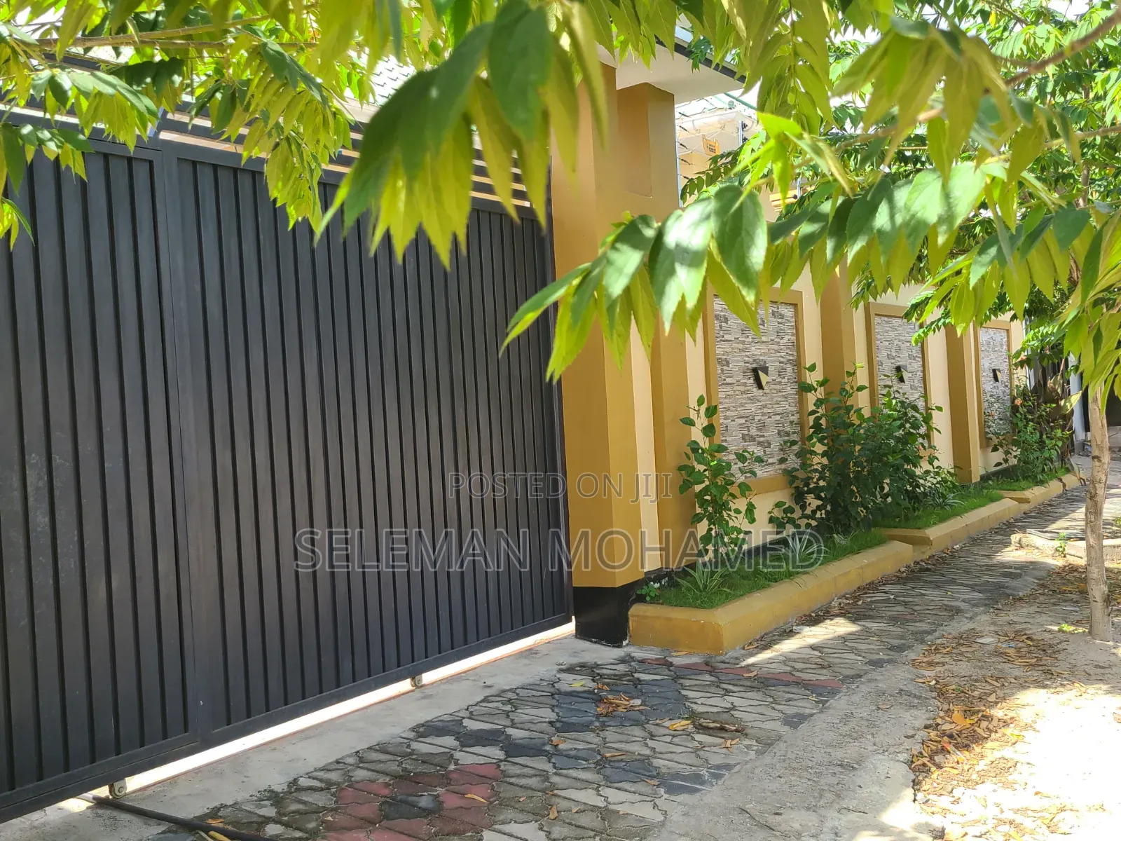 Furnished 4bdrm House in Biriani Real Estate, Chamazi for sale