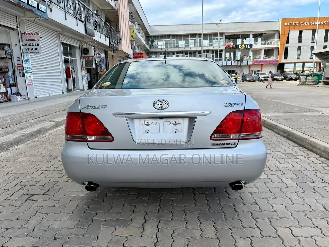 Toyota Crown 2004 Silver