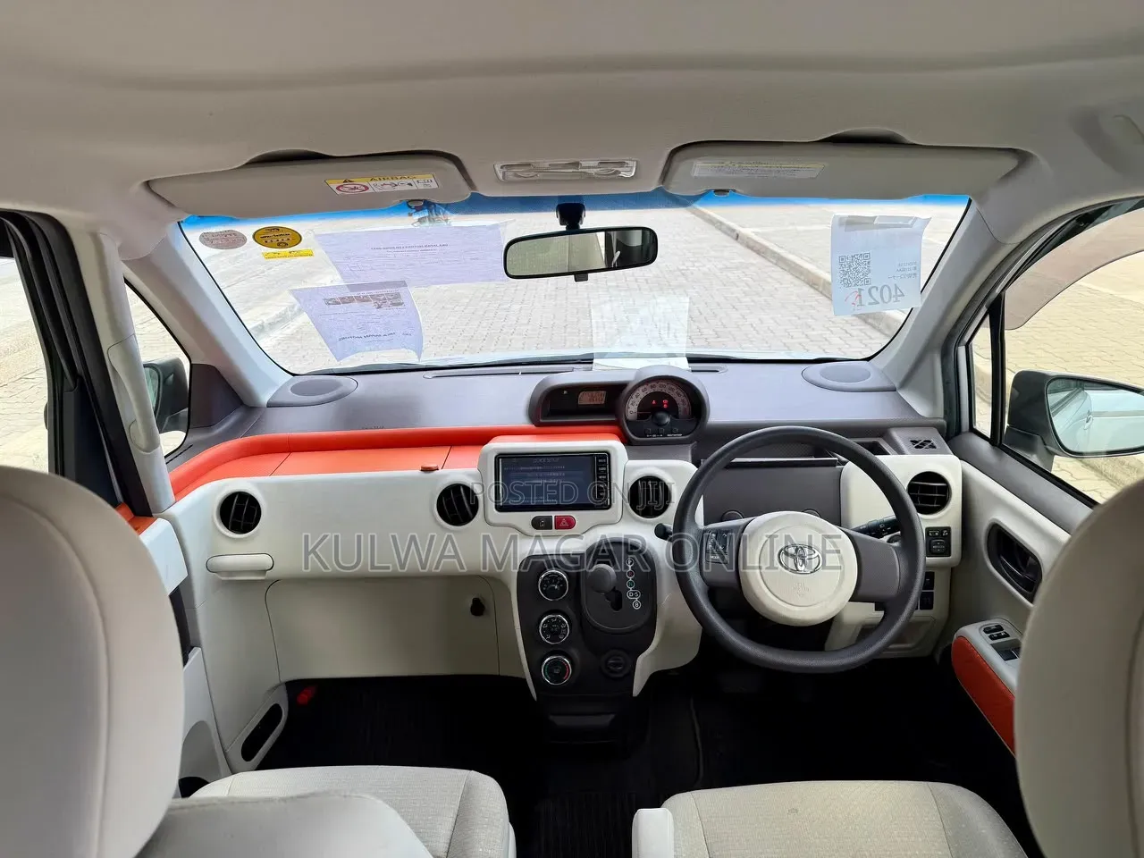 Toyota Porte 2012 Silver