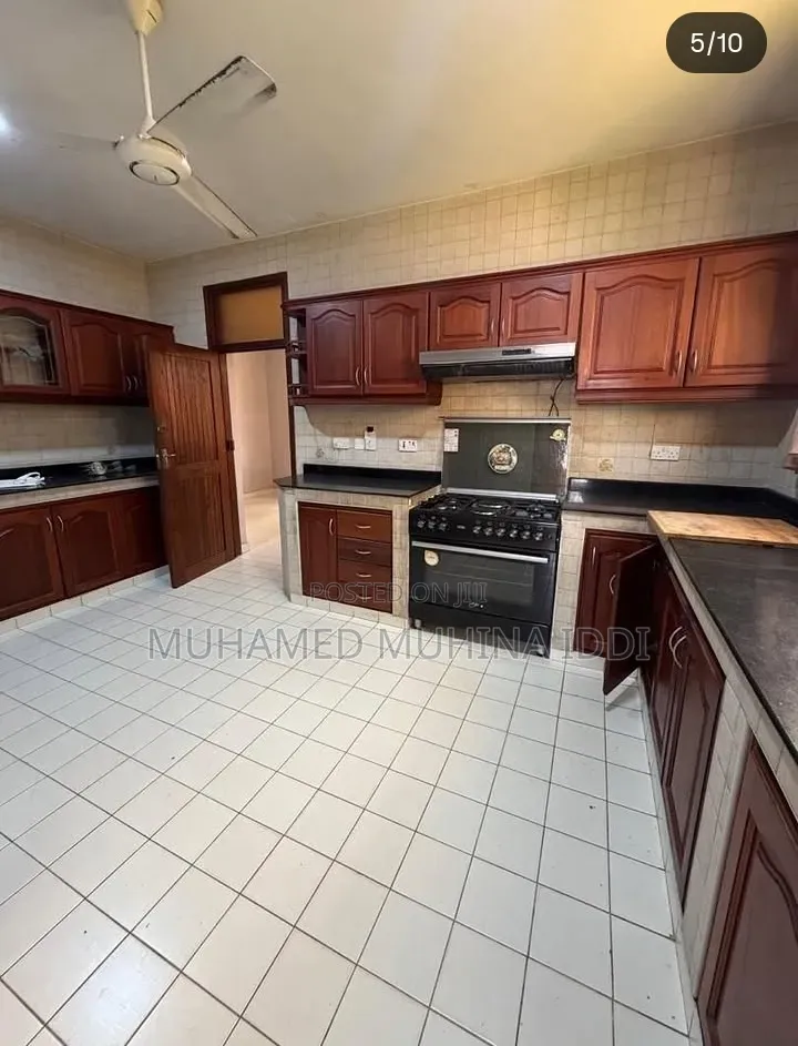 Furnished 5bdrm House in Msasani for rent