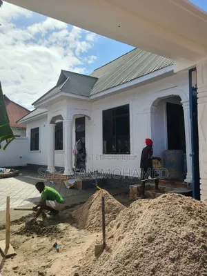 Furnished 4bdrm House in Biriani Real Estate, Chamazi for sale