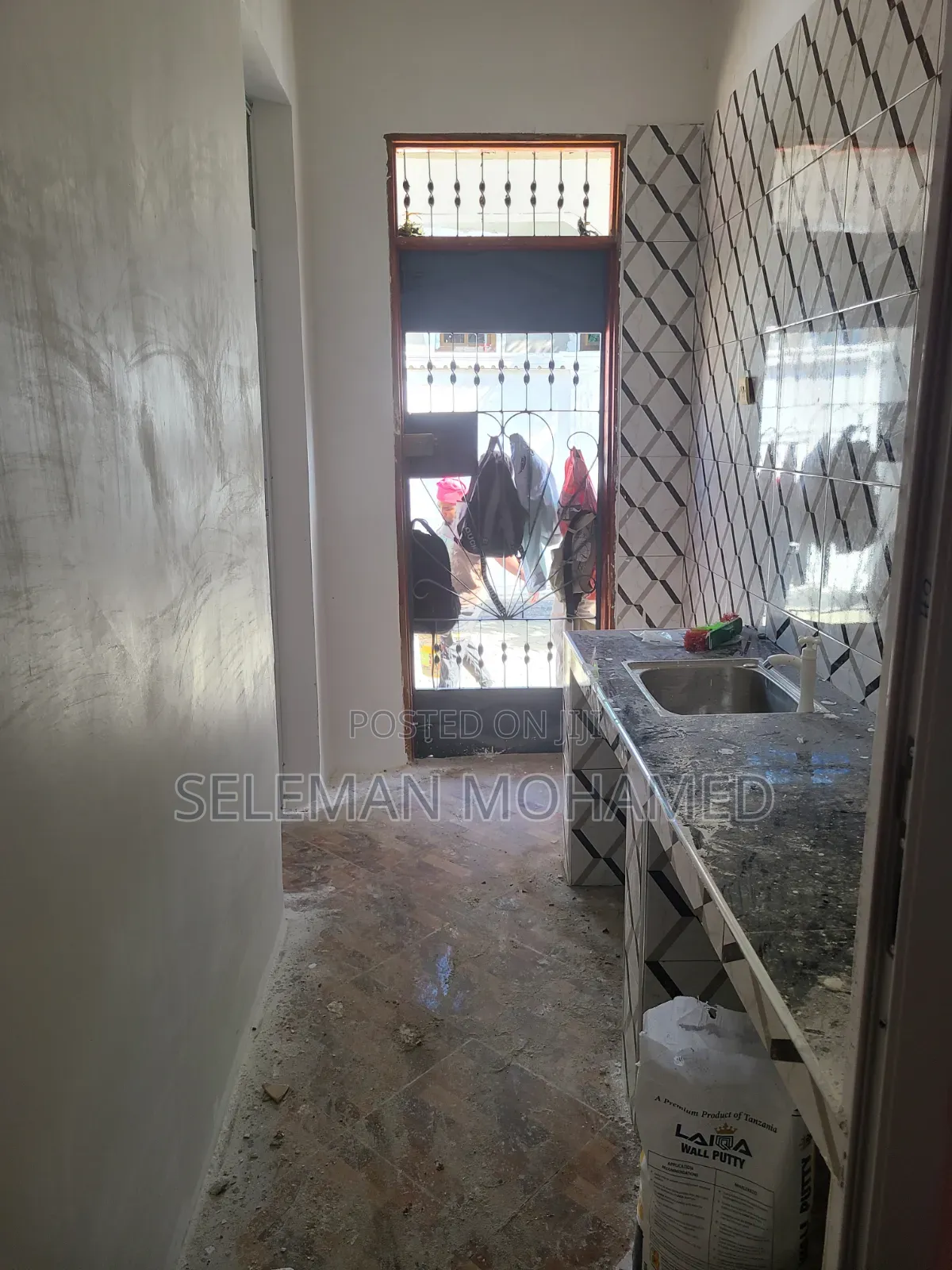 Furnished 4bdrm House in Biriani Real Estate, Chamazi for sale
