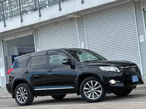 Toyota Vanguard 2011 Black