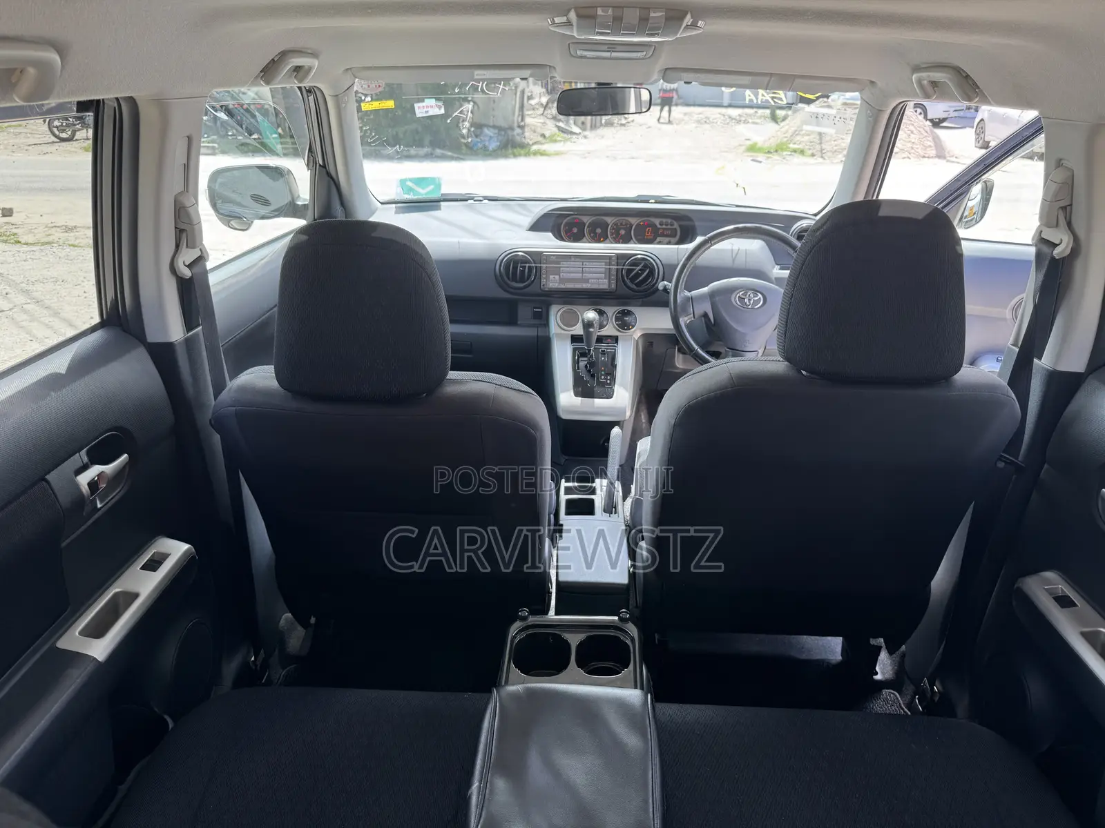 Toyota Corolla Rumion Hatchback 1.5 FWD 2008 Black