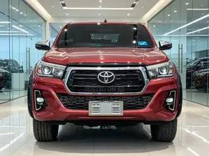 Toyota Hilux 2018 Red