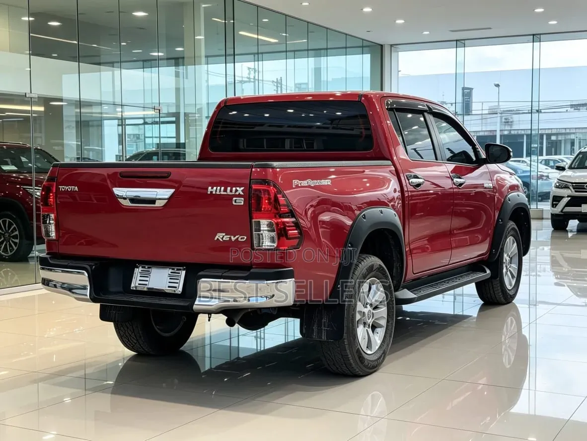 Toyota Hilux 2018 Red