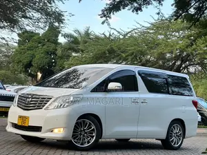 Toyota Alphard 2009 White