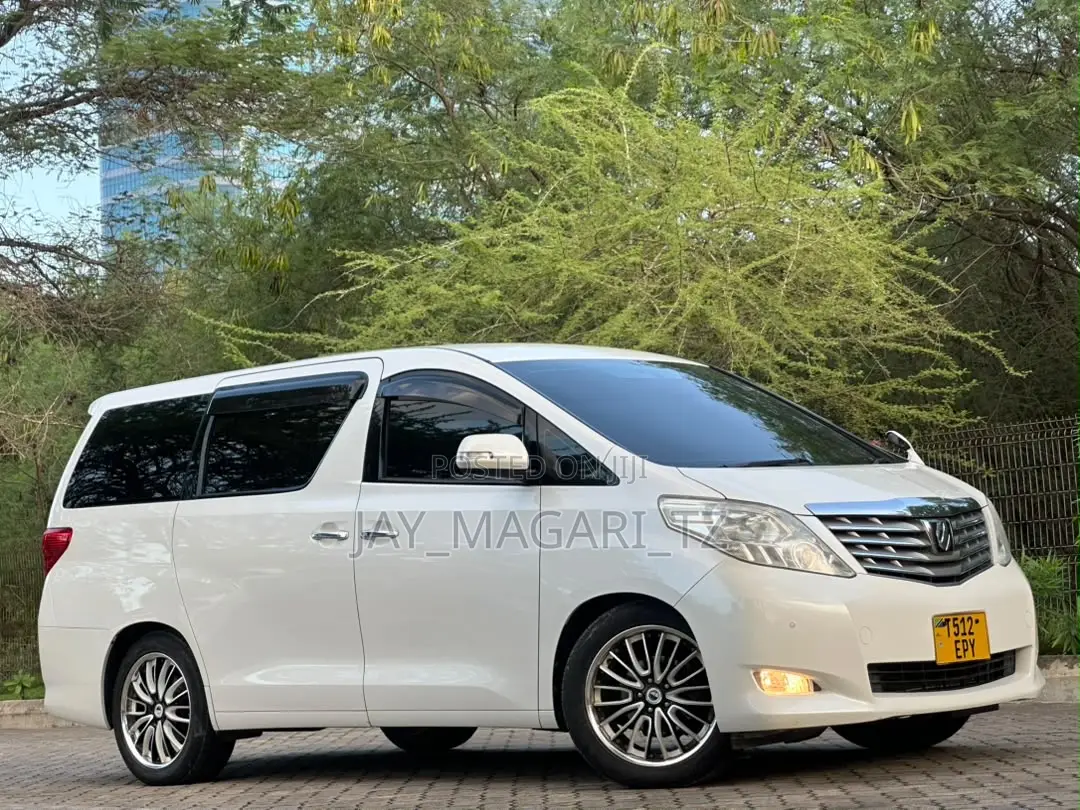 Toyota Alphard 2009 White