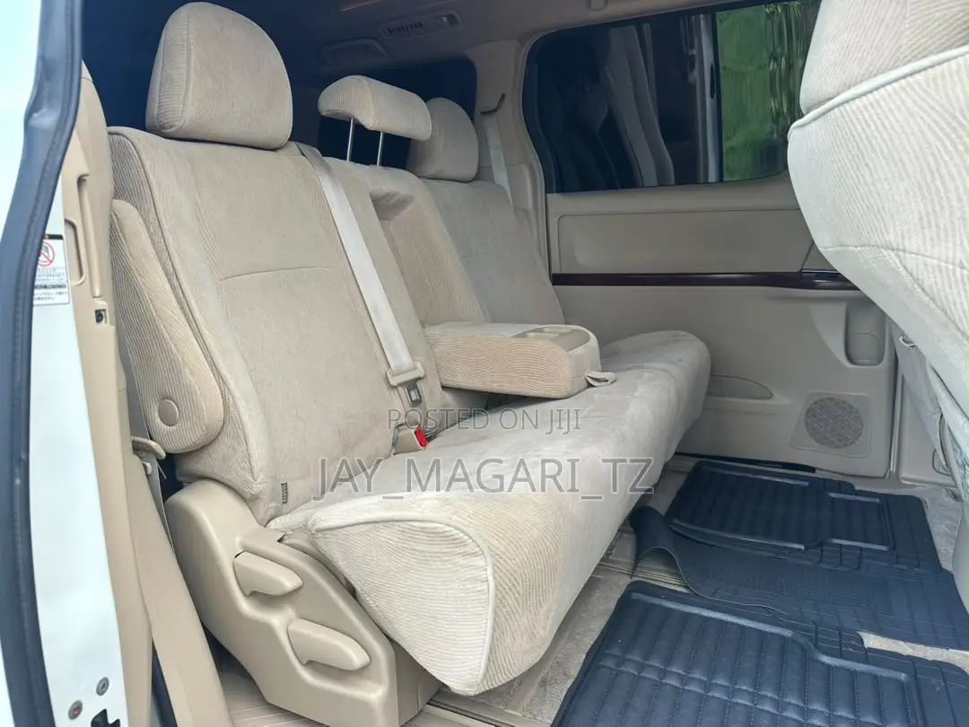 Toyota Alphard 2009 White