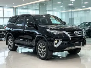 Toyota Fortuner 2017 Black