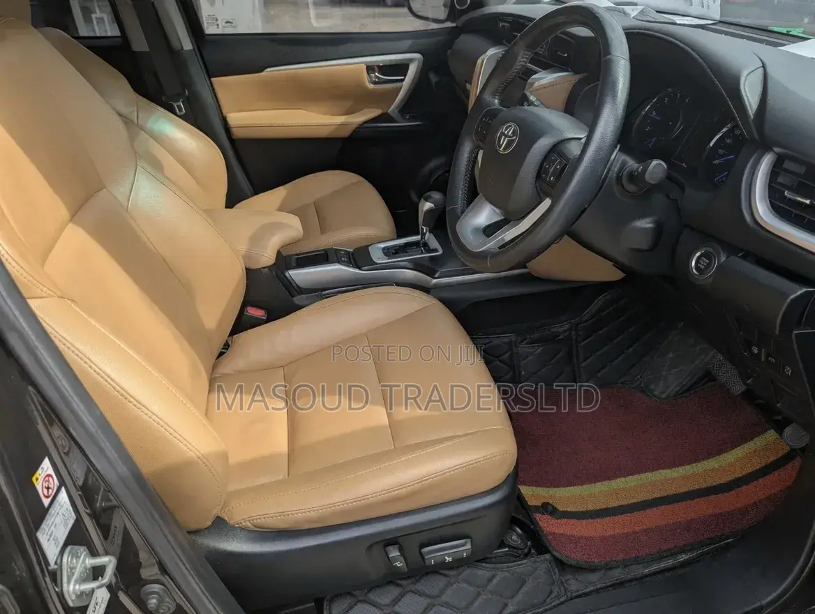 Toyota Fortuner 2017 Black