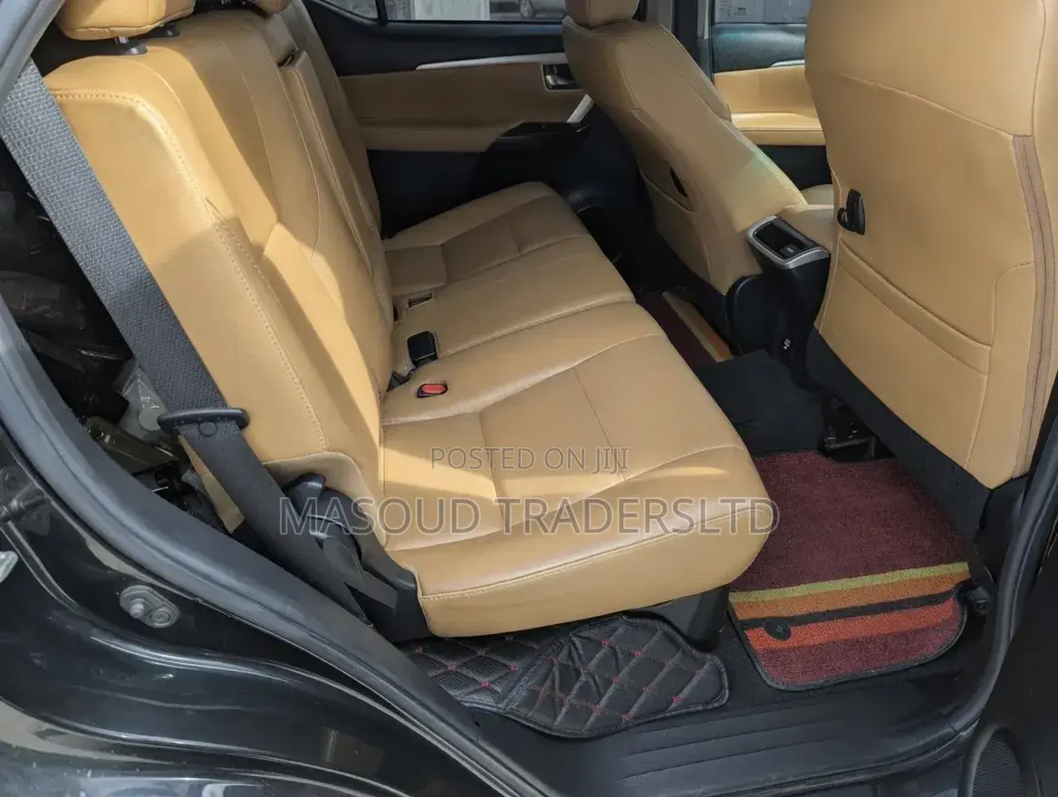 Toyota Fortuner 2017 Black