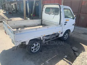 Suzuki Carry Nzuri Sanaa Safari Popote, Bei Chee