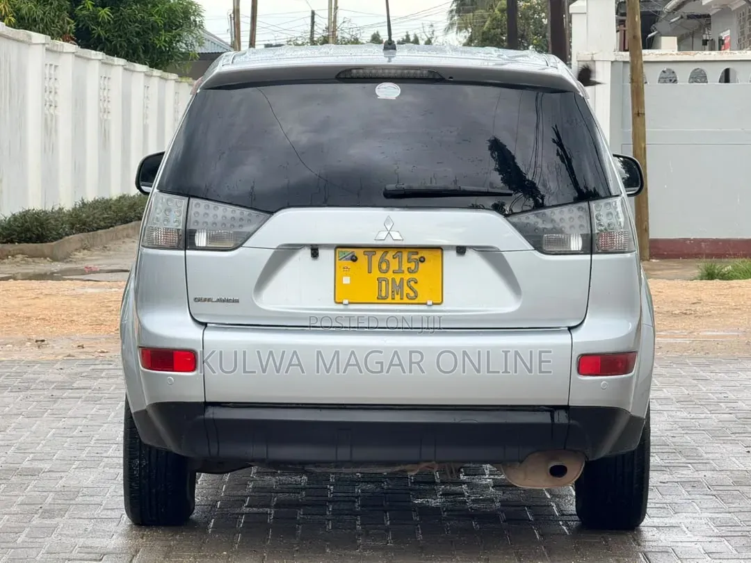 Mitsubishi Outlander 2007 Silver